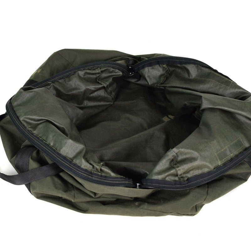 Original olivgrüner Schlafsack der niederländischen Armee. Tragetasche, Seesack