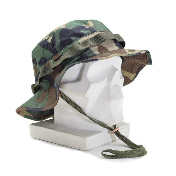 Leichte Boonie-Mütze im Militärstil der Marke Mil-Tec im Woodland-Stil aus Ripstop-Armeewolle