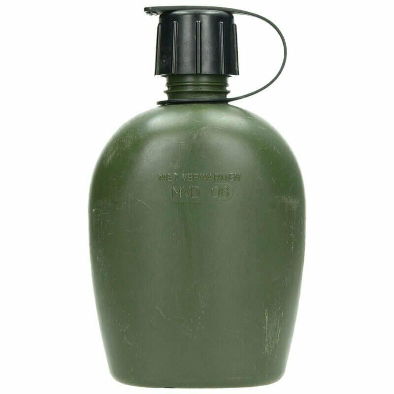 Echte Feldflasche der niederländischen Armee mit Beutel und Edelstahlbecher, Deckelkappe, DPM-Tarnung, MOLLE