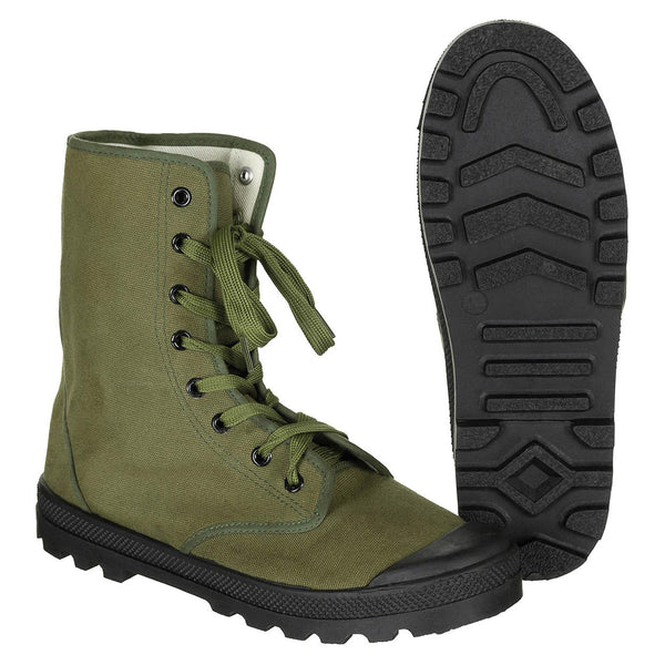 Original französische Militär-Kommandostiefel mit verstärkten Absätzen, Vintage-Olive