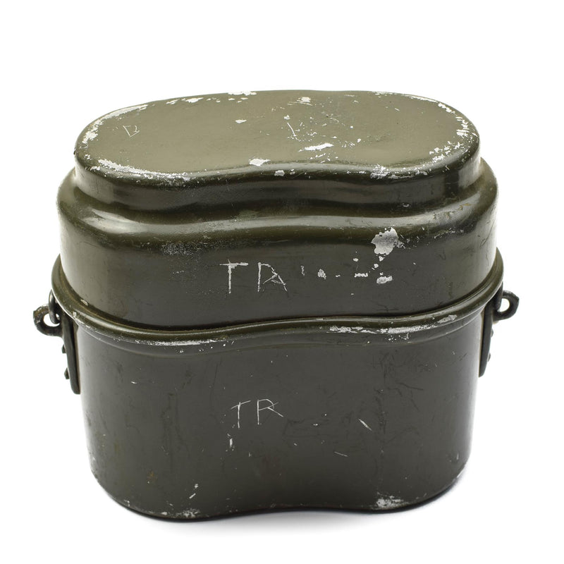 Echtes Essgeschirr der ungarischen Armee. Aluminium-Militär-Bowlertopf, 2-teiliges Set