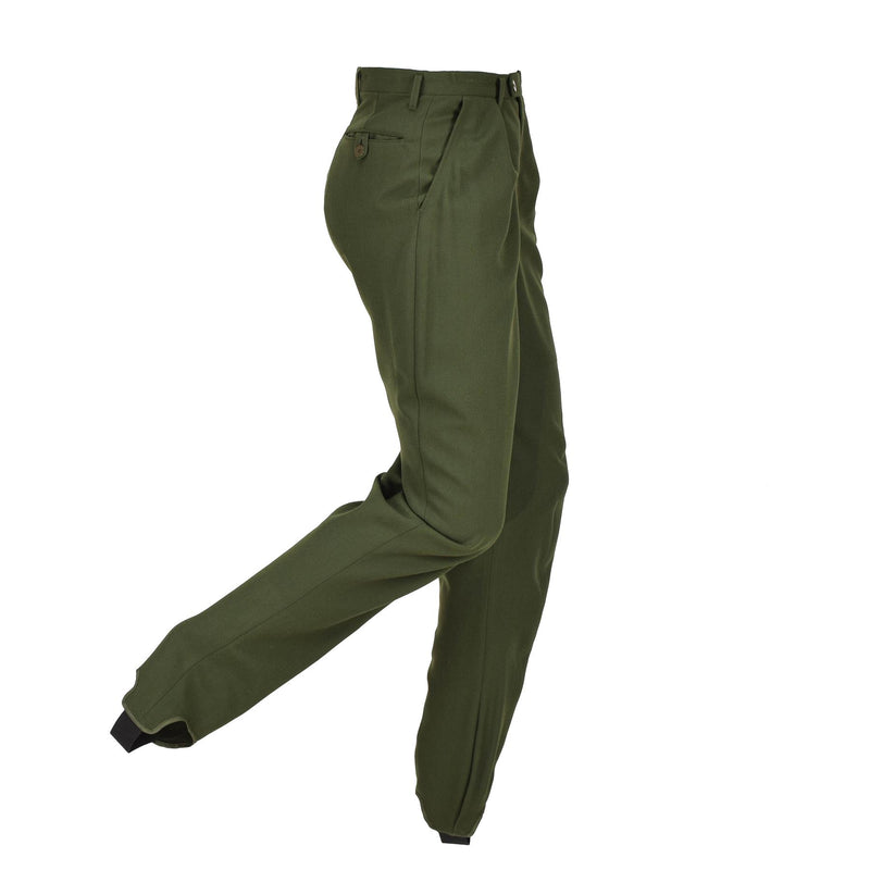 Original schwedische Militärhose, grün, Bundfaltenhose vorne, Steghose NEU
