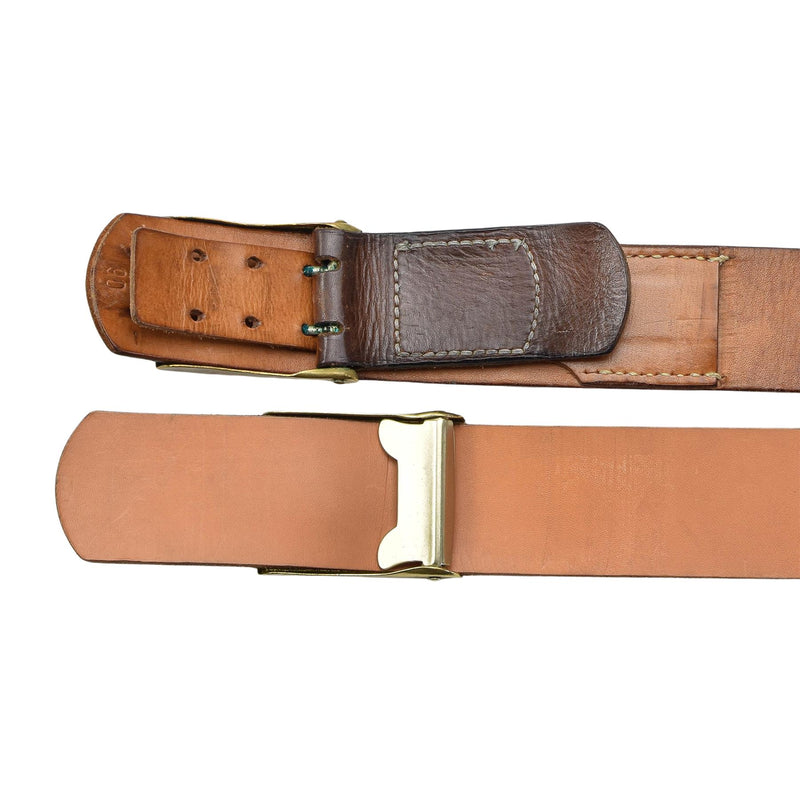 Originale Militärhose aus schwarzem Leder mit Gürtel der deutschen Marine