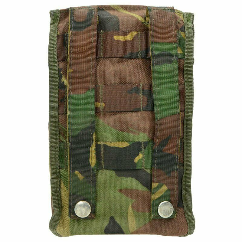 Echte Feldflasche der niederländischen Armee mit Beutel und Edelstahlbecher, Deckelkappe, DPM-Tarnung, MOLLE