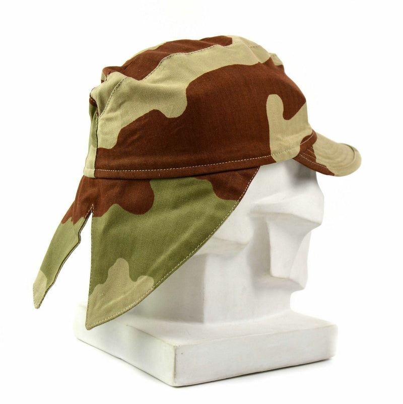 Echte französische Kampfmütze der französischen Armee, Schwalbenschwanzhut, Wüstentarn mit Nackenklappe