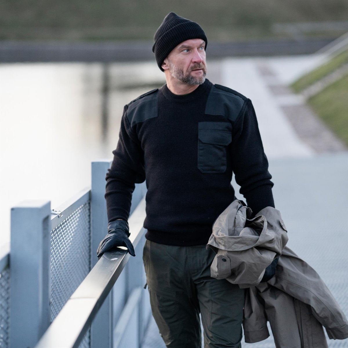 Marke Mil-Tec Beanie Strickmütze Strickmütze THINSULATE™ Schwarze Wintermütze Einheitsgröße