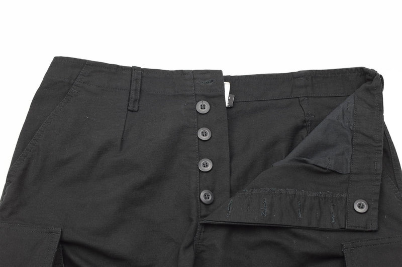 Schwarze, vorgewaschene Bermuda-Shorts aus Moleskin der Marke Mil-Tec im Stil der Bundeswehr