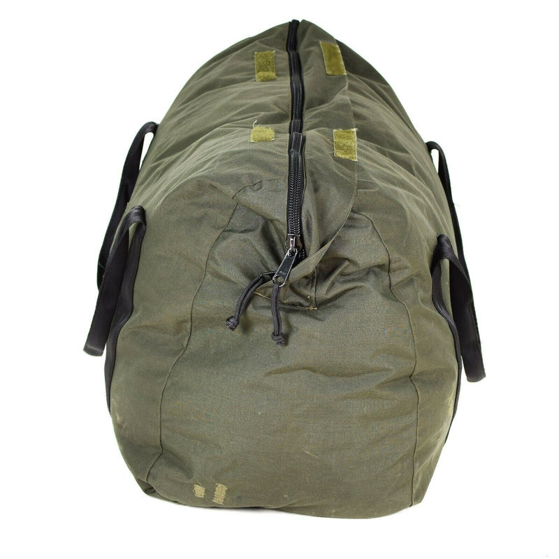 Original olivgrüner Schlafsack der niederländischen Armee. Tragetasche, Seesack