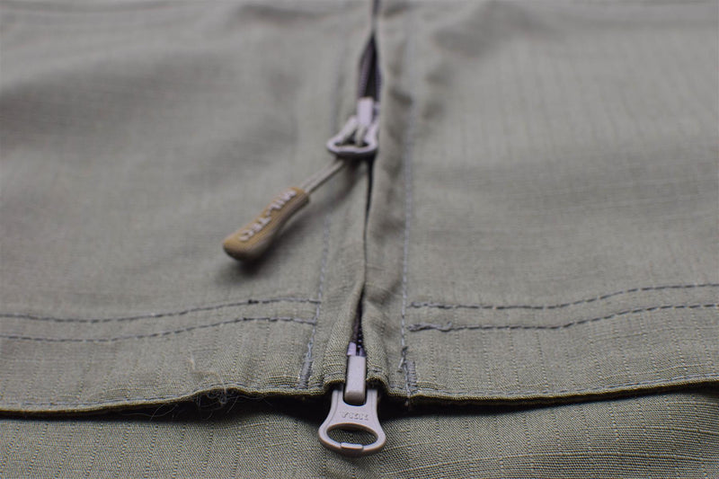 Chimera-Jacke im Militärstil der Marke Mil-Tec aus olivgrüner Ripstop-Kampfuniform