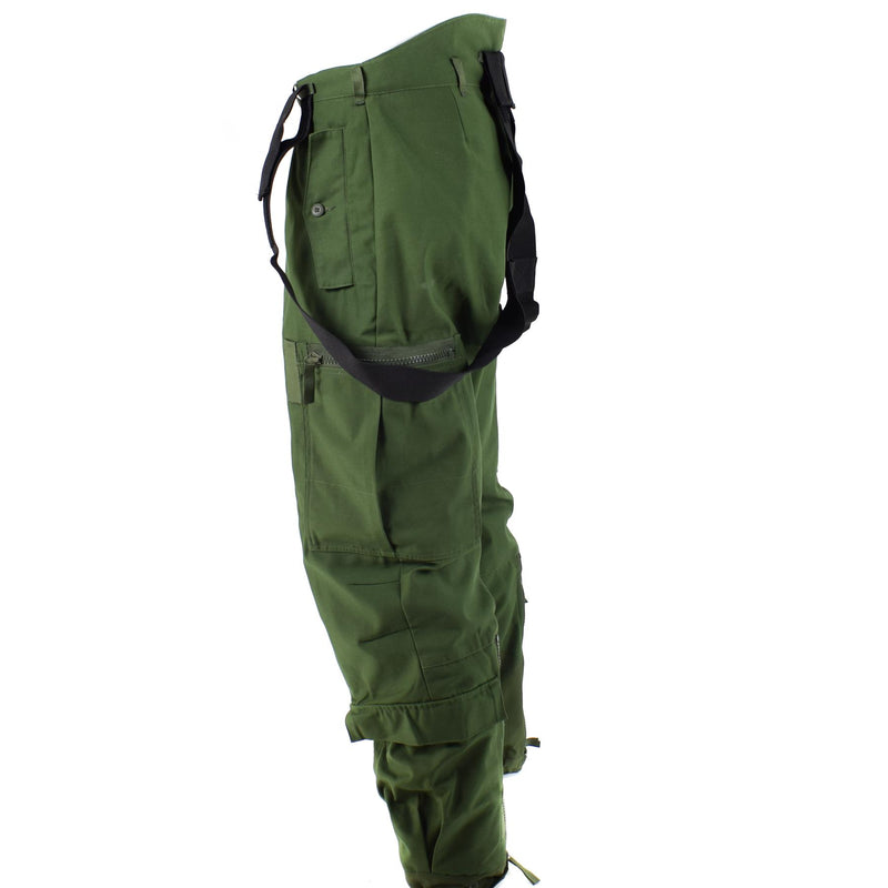 Original schwedische Thermo-Tankerhose M90 ​​Olive BDU Hose mit Hosenträgern Overall NEU