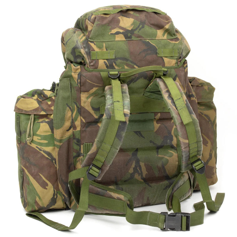 Original britischer Militär-Taktikrucksack Woodland Camo 90 Liter Seitentaschen