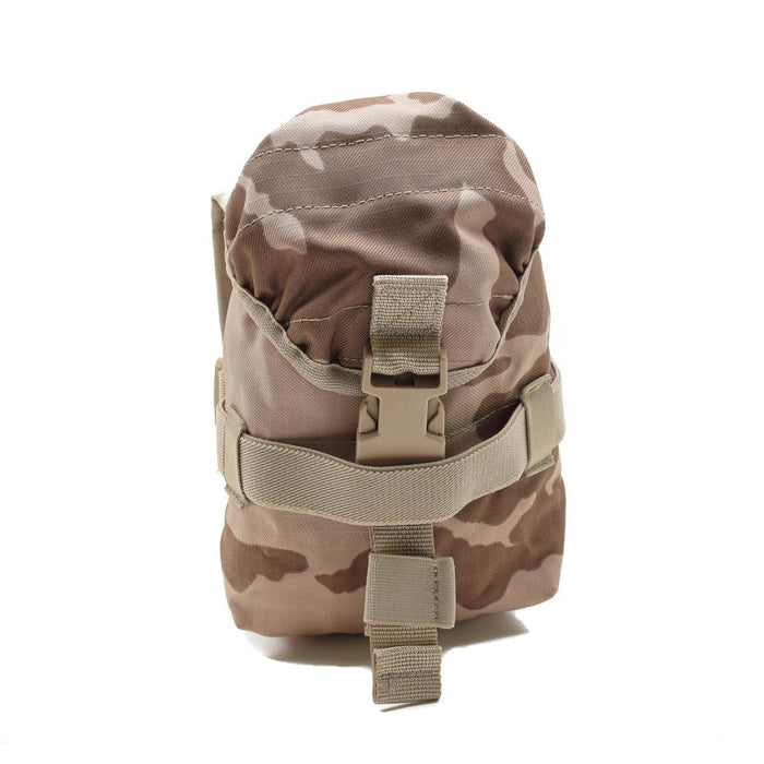 Echte Wüstentarn-Molle-Tasche der tschechischen Armee mit Schnallenverschluss, langlebig und kompatibel mit modularen Lasttragesystemen.