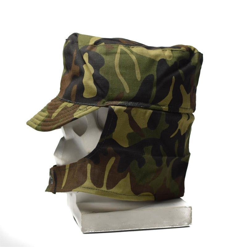 Romanian army M93 field cap in leaf camouflage with adjustable neck flap for sun and element protection
