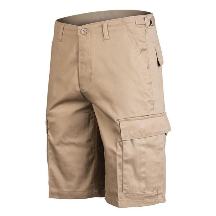 Khakifarbene Bermuda-Cargoshorts im Mil-Tec Army-Stil mit mehreren Taschen und strapazierfähigem Stoff für Outdoor-Aktivitäten.