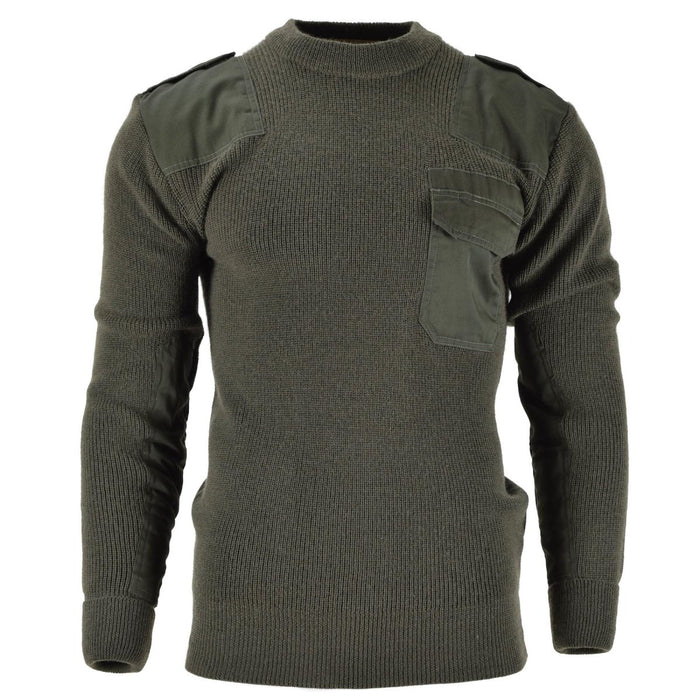 Mil-Tec olivgrüner Woll-Kommandopullover im Bundeswehr-Stil mit verstärkten Schultern und Brusttasche.