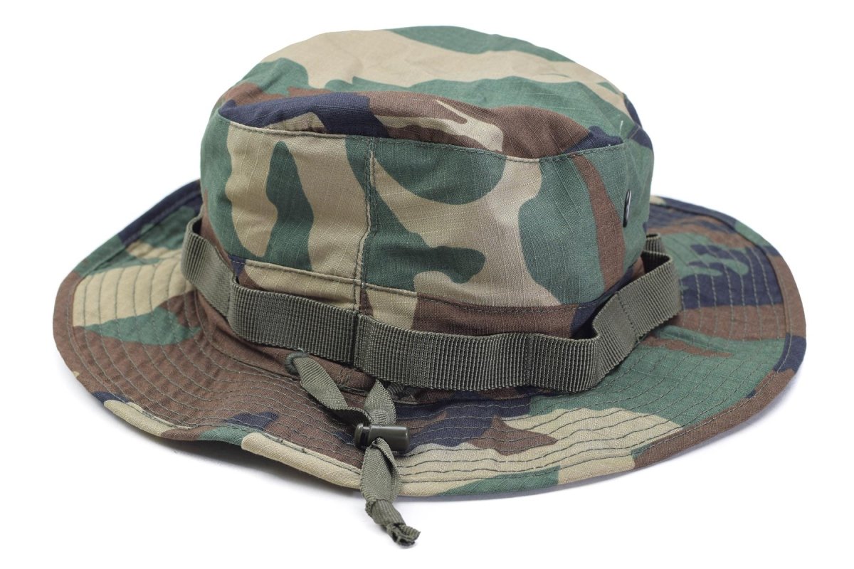 Leichte Boonie-Mütze im Militärstil der Marke Mil-Tec im Woodland-Stil aus Ripstop-Armeewolle