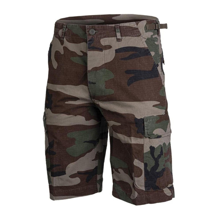 Leichte, vorgewaschene Woodland-Camouflage-Ripstop-Shorts im US-Armee-Stil von Mil-Tec mit Cargotaschen für den Einsatz im Freien