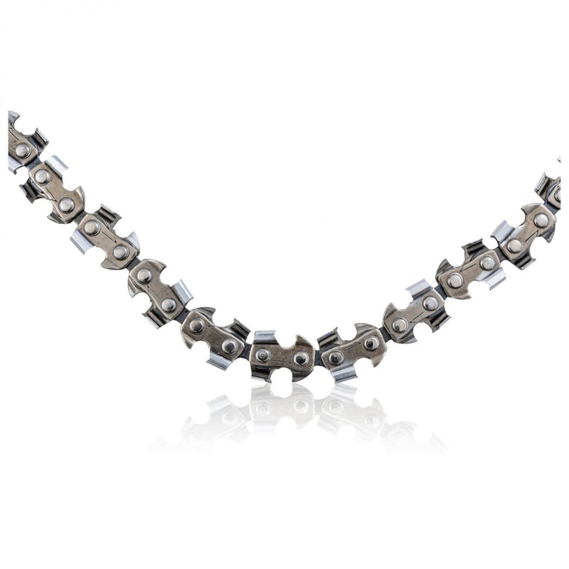 Close-up of a steel chain with sharp bi-directional saw teeth for a Nordic Pocket Saw LONG edition tool.