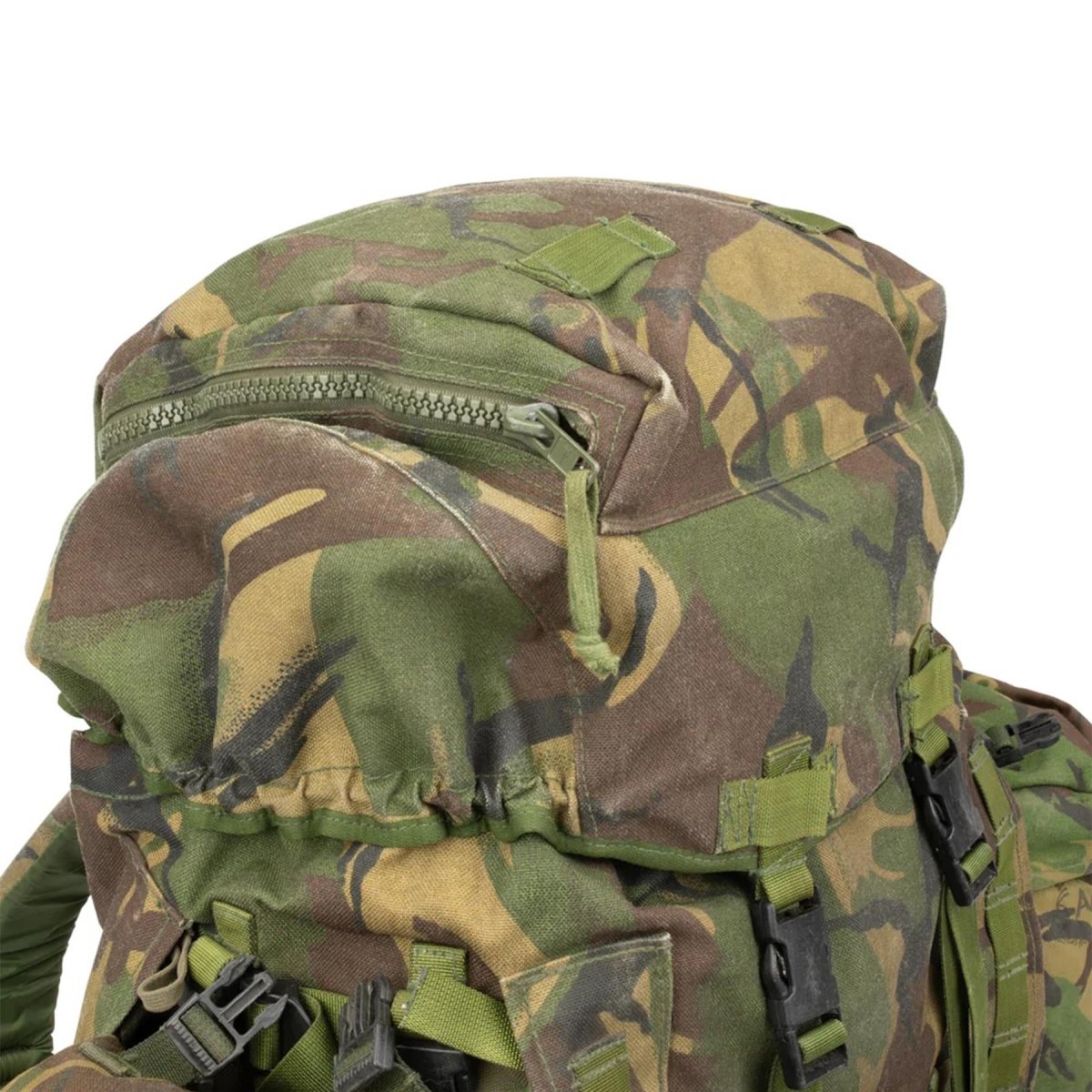 Original britischer Militär-Taktikrucksack Woodland Camo 90 Liter Seitentaschen