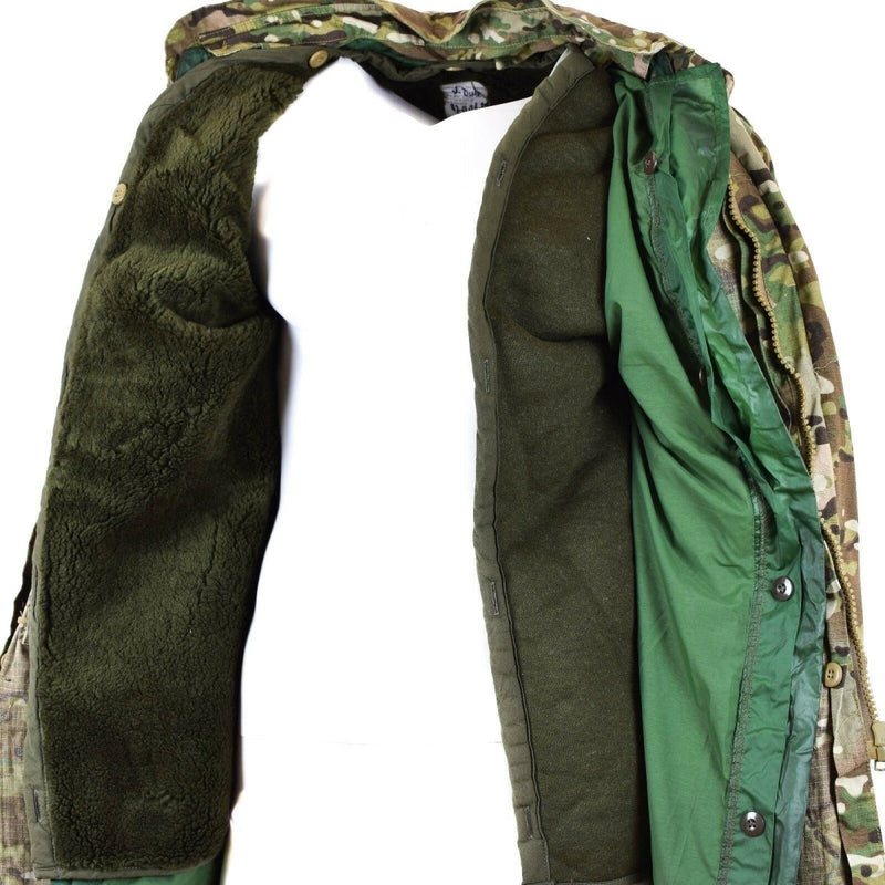 Original Dutch army M65 field jacket with multitarn RIP STOP exterior and green insulated liner inside