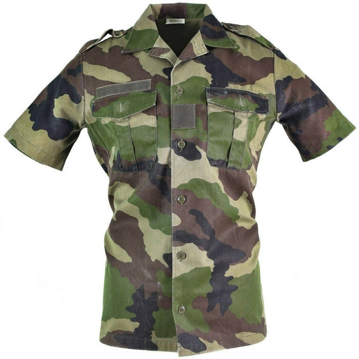 Original französisches Armee-F2-Hemd, Waldtarn, CCE, kurze Ärmel. Hemden – GoMilitar